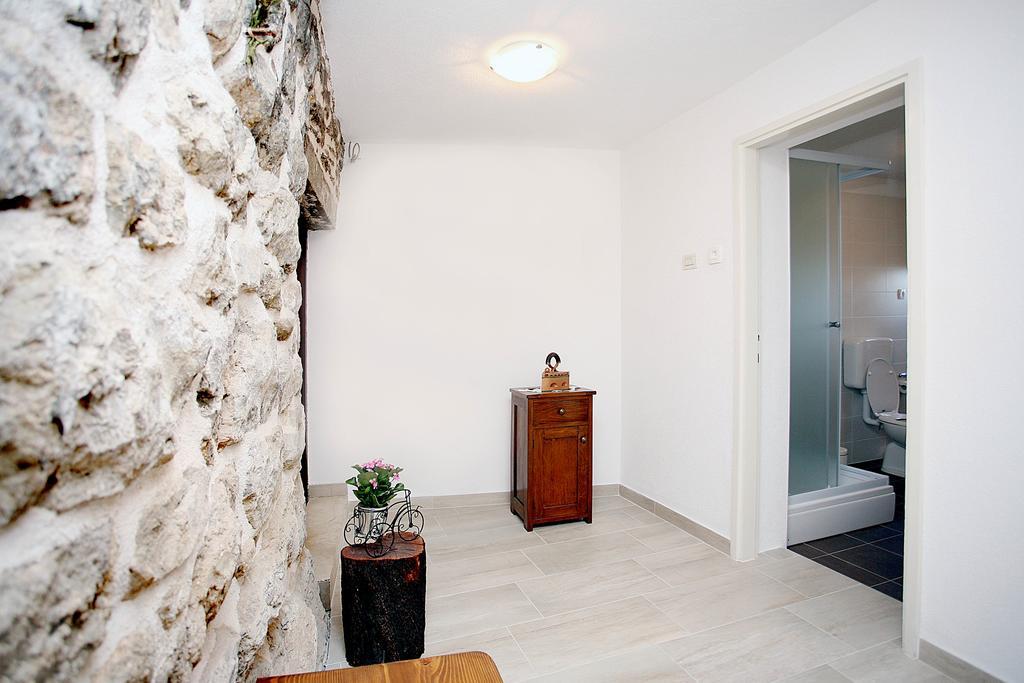 Holiday Home Miklica Klis المظهر الخارجي الصورة